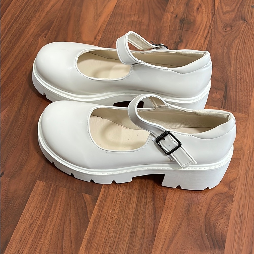 Source Unknown Brand New White Platform Mary Janes